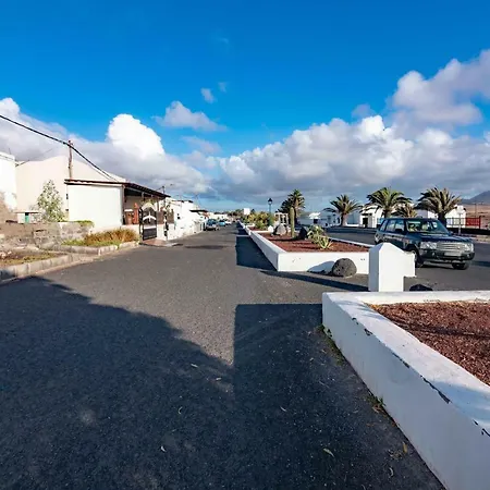 Cozy Apartment,a 5 Min De Famara Y La Santa شقة *